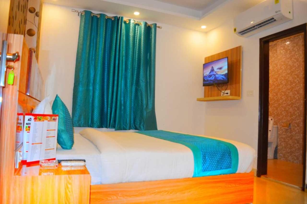Hotel O Alpha Stay New Delhi Luaran gambar